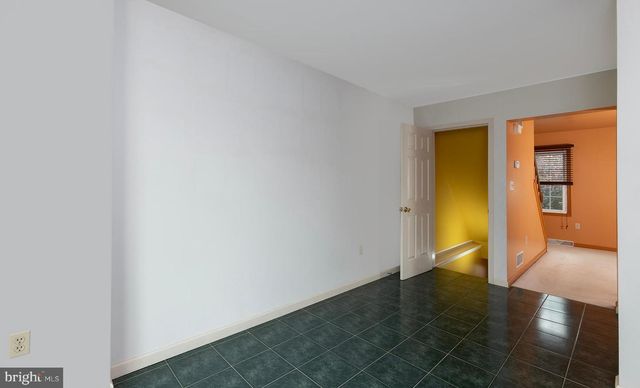 755 ROBIN HILL CIR, York, PA 17404