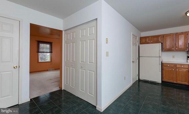 755 ROBIN HILL CIR, York, PA 17404