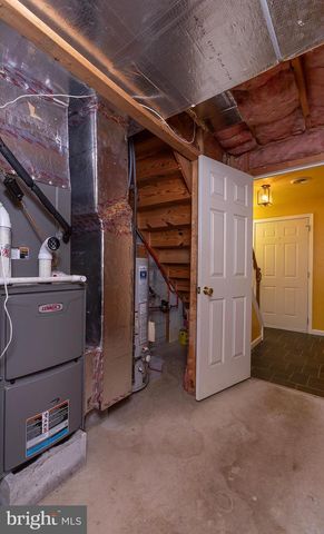 755 ROBIN HILL CIR, York, PA 17404