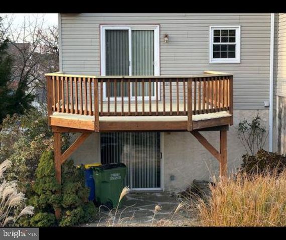 755 ROBIN HILL CIR, York, PA 17404