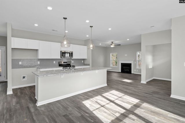 142 Middlesex Court, Lugoff, SC 29078