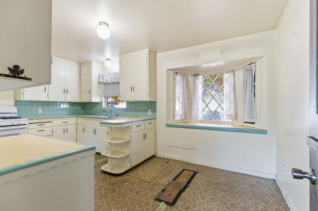 3330 Potter Ln, Sacramento, CA 95821