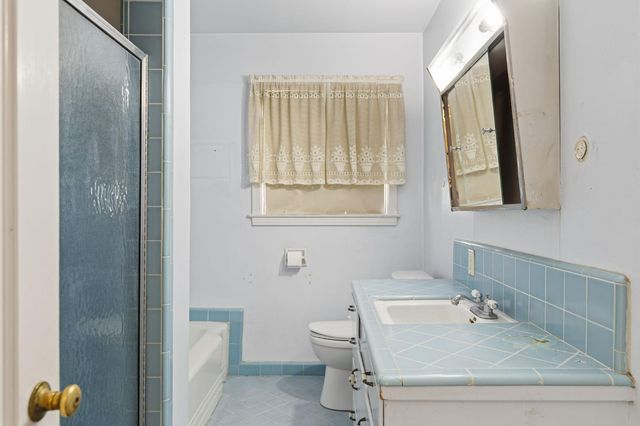 3330 Potter Ln, Sacramento, CA 95821