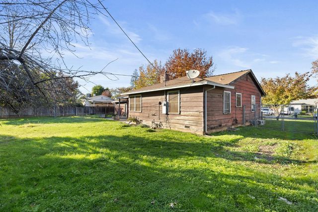 3330 Potter Ln, Sacramento, CA 95821