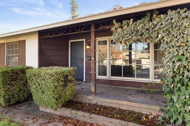 3330 Potter Ln, Sacramento, CA 95821