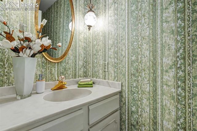 1040 Tari Drive, Colorado Springs, CO 80921