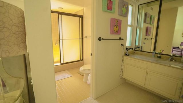 5576 Caminito Herminia, La Jolla, CA 92037