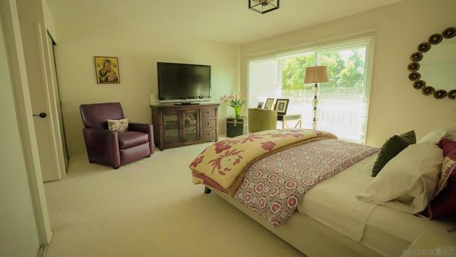 5576 Caminito Herminia, La Jolla, CA 92037