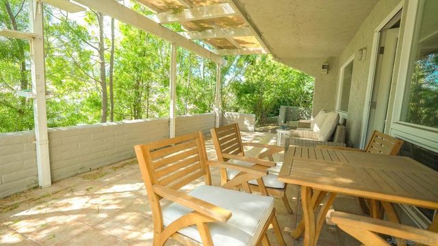 5576 Caminito Herminia, La Jolla, CA 92037