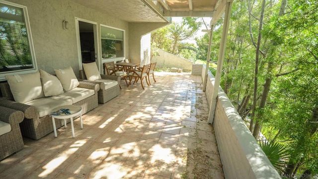 5576 Caminito Herminia, La Jolla, CA 92037