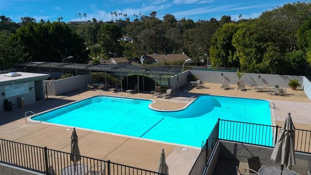 5576 Caminito Herminia, La Jolla, CA 92037