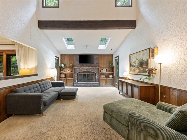 10312 W 49th Street, Shawnee, KS 66203
