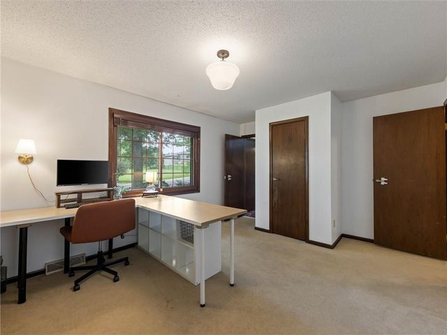 10312 W 49th Street, Shawnee, KS 66203