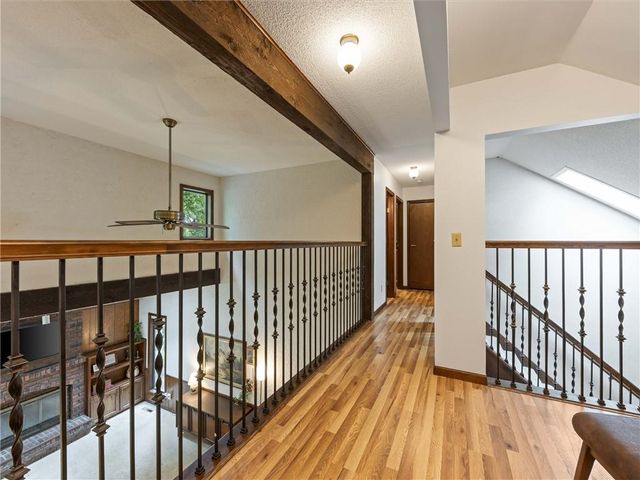 10312 W 49th Street, Shawnee, KS 66203