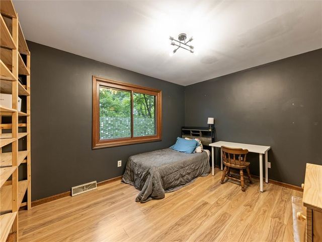 10312 W 49th Street, Shawnee, KS 66203