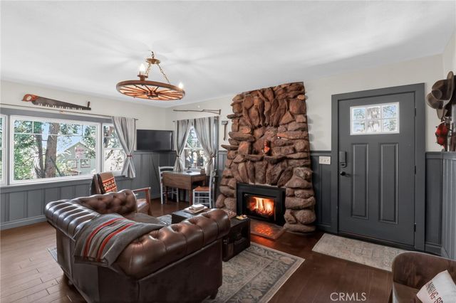 2775 View, Running Springs, CA 92382