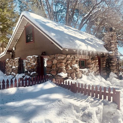 2775 View, Running Springs, CA 92382