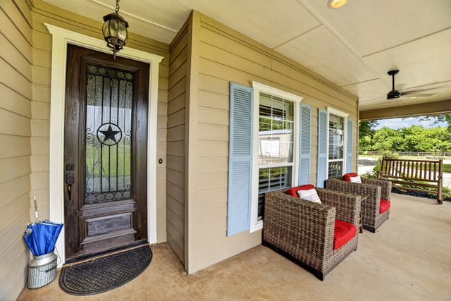 1353 E FM 1564, Quinlan, TX 75474