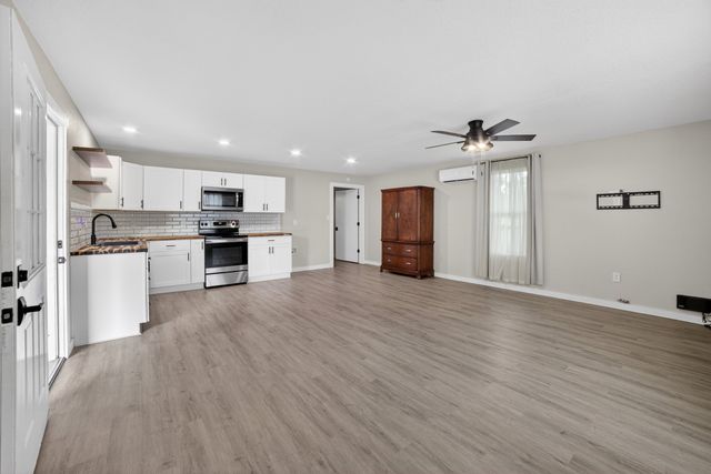 1353 E FM 1564, Quinlan, TX 75474
