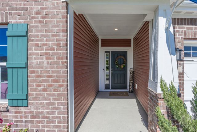 5412 Maywood Drive, Whitestown, IN 46075