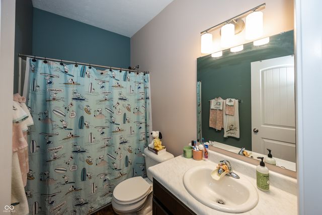 5412 Maywood Drive, Whitestown, IN 46075