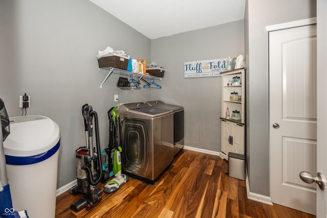 5412 Maywood Drive, Whitestown, IN 46075