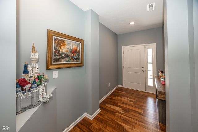 5412 Maywood Drive, Whitestown, IN 46075