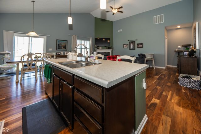 5412 Maywood Drive, Whitestown, IN 46075