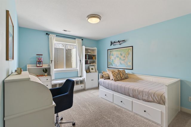 930 Cardinal Drive, Polk City, IA 50226