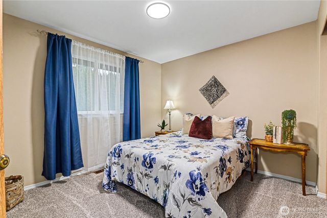 3414 Windwood Place NE, Olympia, WA 98506