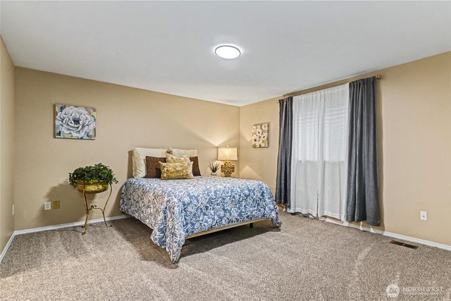 3414 Windwood Place NE, Olympia, WA 98506