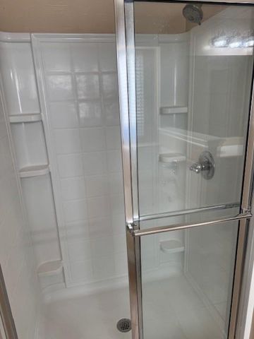 2220 SE 7th Street, Moore, OK 73160