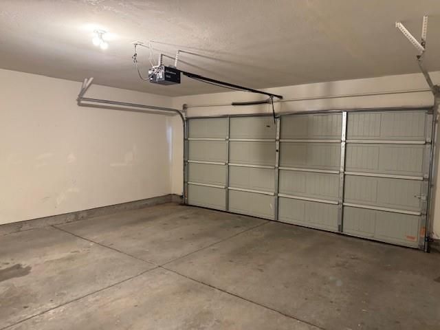 2220 SE 7th Street, Moore, OK 73160