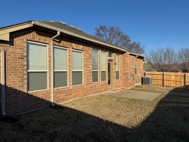 2220 SE 7th Street, Moore, OK 73160