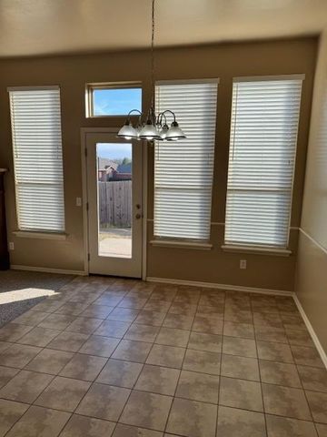 2220 SE 7th Street, Moore, OK 73160