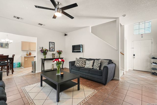 9259 Ridge Breeze, San Antonio, TX 78250