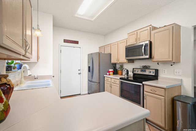 9259 Ridge Breeze, San Antonio, TX 78250