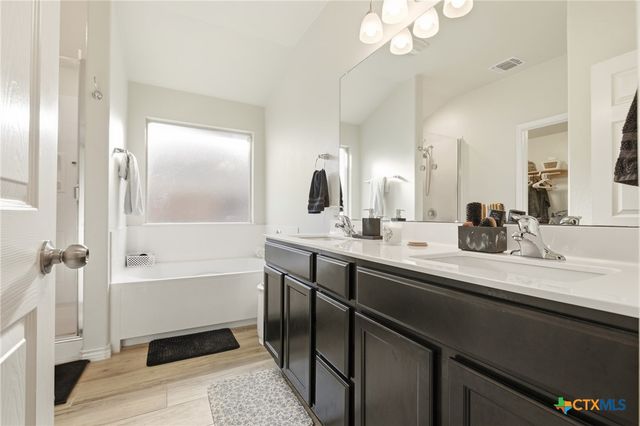 8816 Sky Crest Drive, Temple, TX 76502