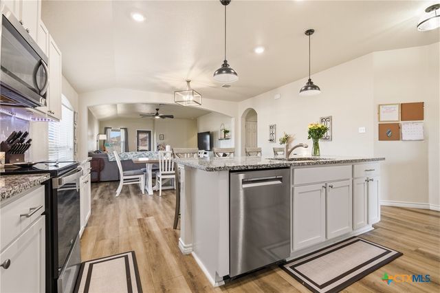 8816 Sky Crest Drive, Temple, TX 76502