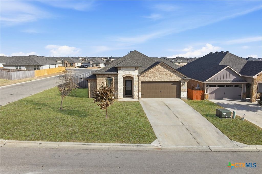8816 Sky Crest Drive, Temple, TX 76502