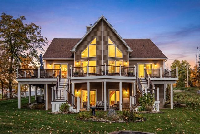 42 Lenzi Point Road, Barrington, NH 03825