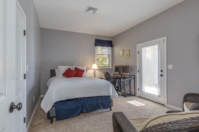 42 Lenzi Point Road, Barrington, NH 03825