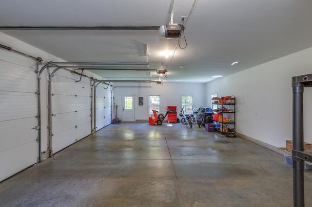 42 Lenzi Point Road, Barrington, NH 03825