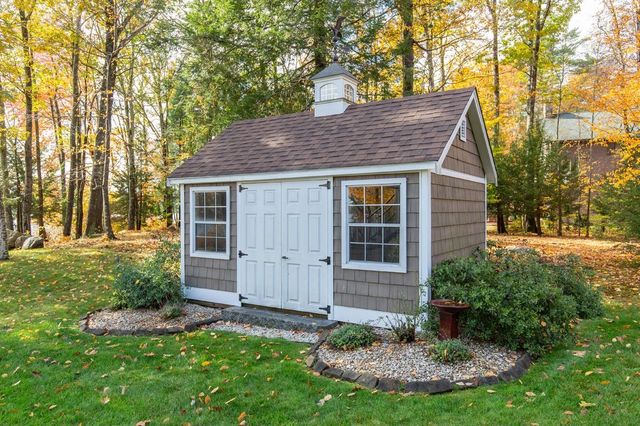 42 Lenzi Point Road, Barrington, NH 03825