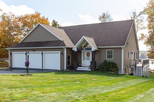 42 Lenzi Point Road, Barrington, NH 03825