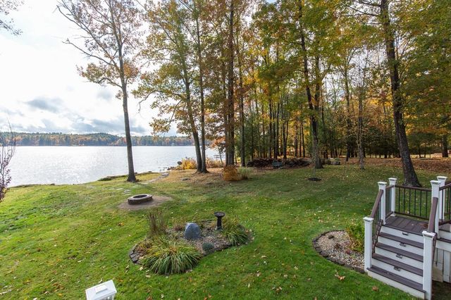 42 Lenzi Point Road, Barrington, NH 03825