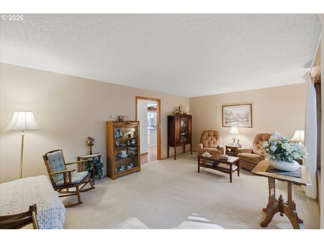 1923 RITING Ct, Salem, OR 97302