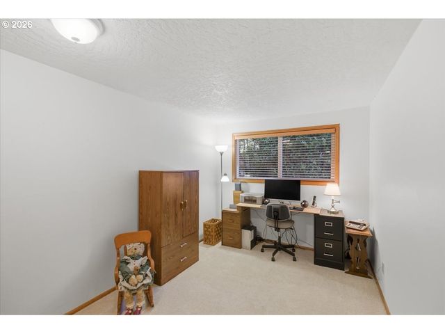 1923 RITING Ct, Salem, OR 97302