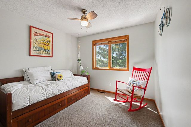 8740 Hillview Drive E, Saint Bonifacius, MN 55375