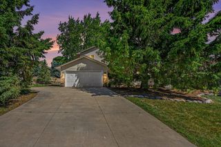 8740 Hillview Drive E, Saint Bonifacius, MN 55375